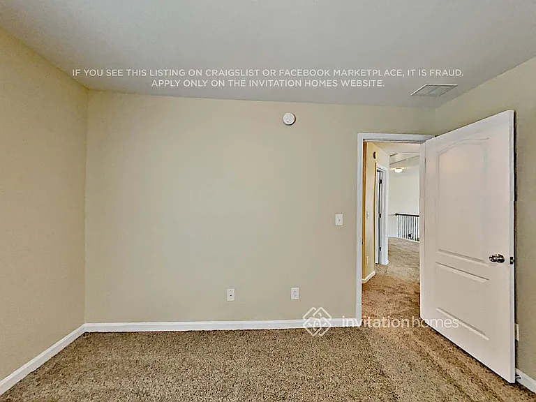 872 Preserve Park Dr — Photo 13