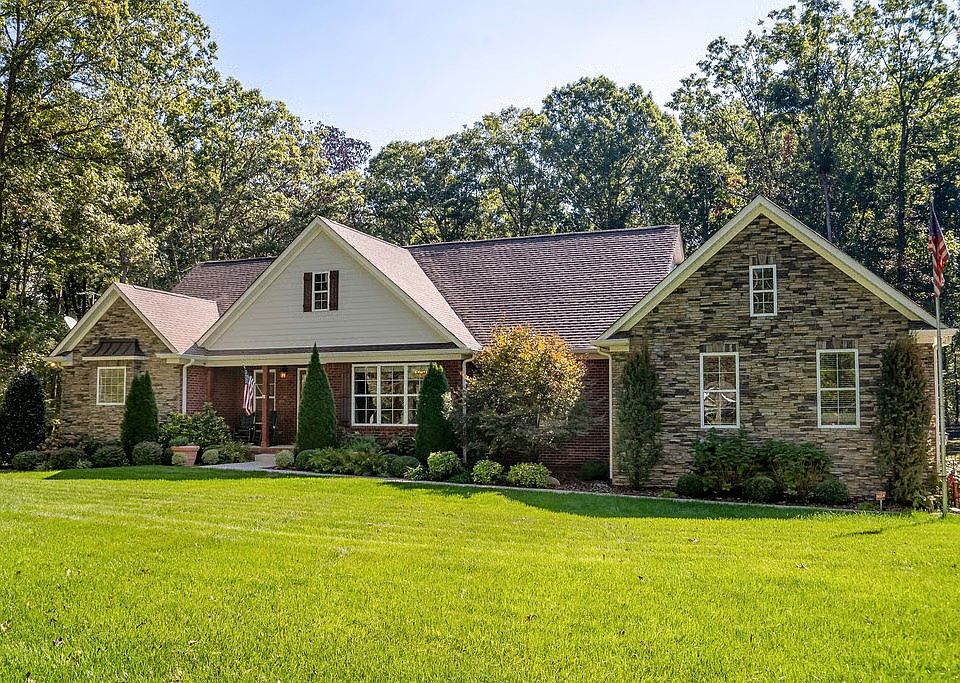 1st image of 5751 Pinewood Rd