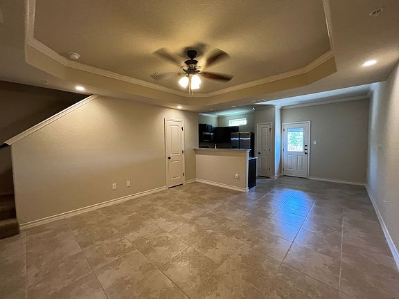 5th image of 13907 Annas Way #103