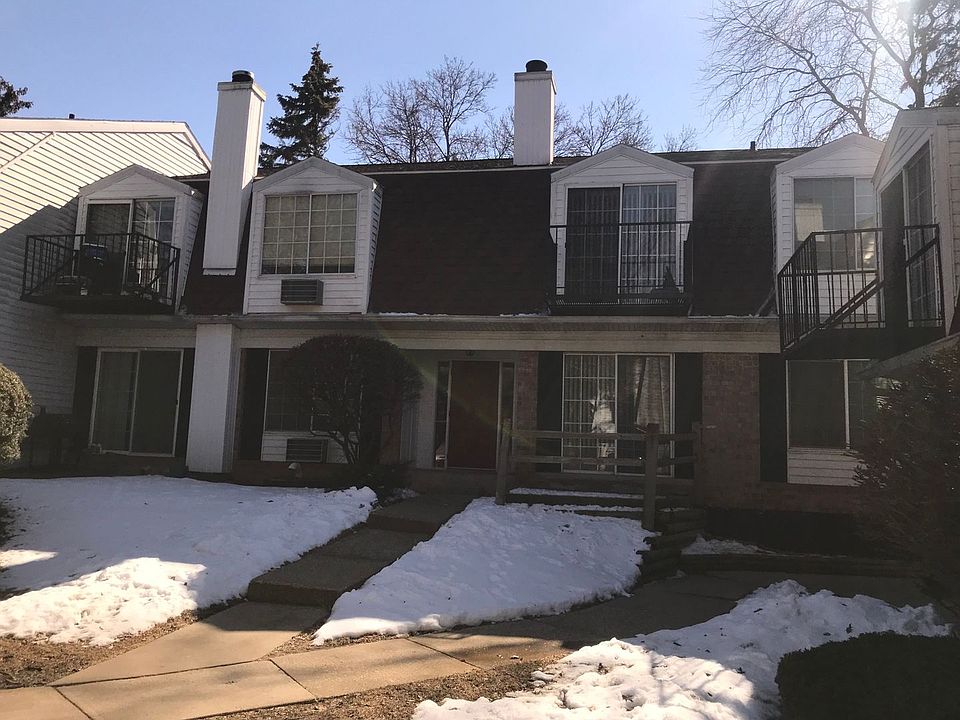 1st image of 309 Island Dr #315-6