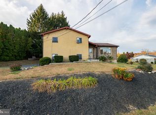 1141 Old Lancaster Pike, Sinking Spring, PA 19608