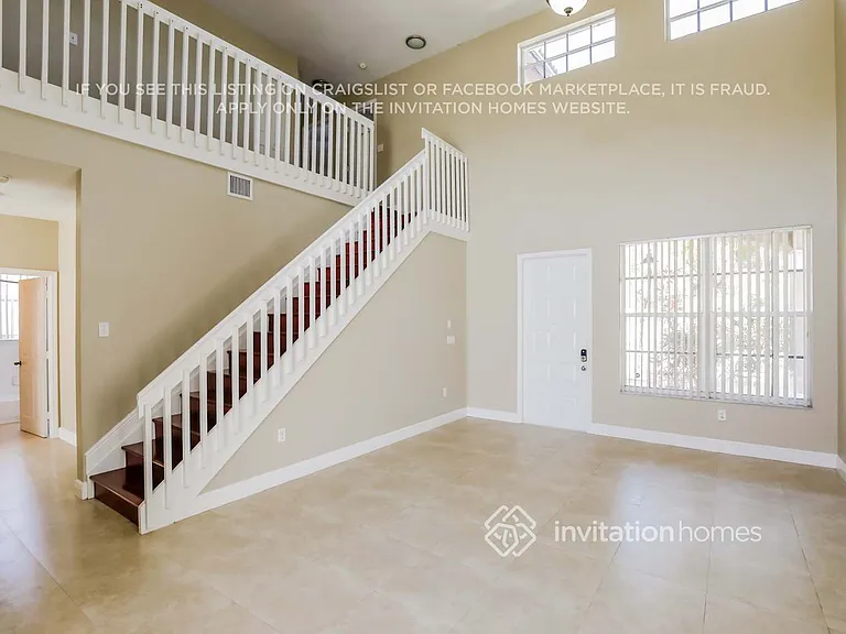 16386 NW 22nd St — Photo 5