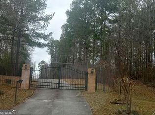 2527 Bonds Lake Rd NW, Conyers, GA 30012