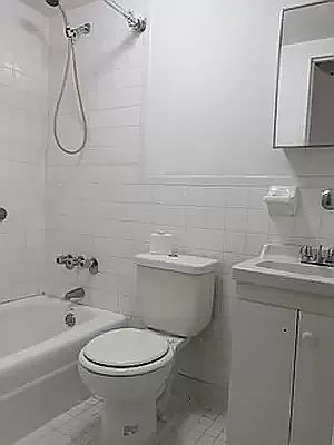 4th image of 169 Allen St APT 2G