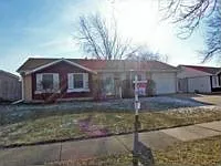 415 Ridge Cir photo 1