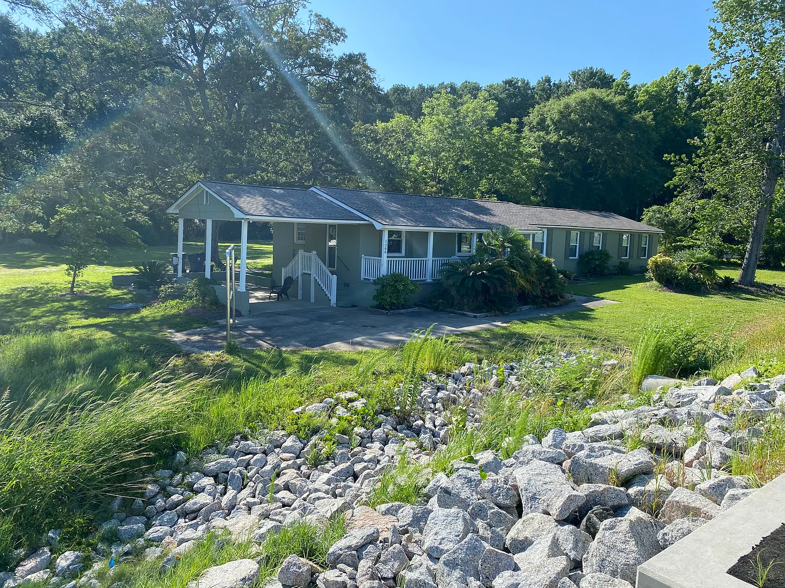 1300 Beach Dr — Photo 1