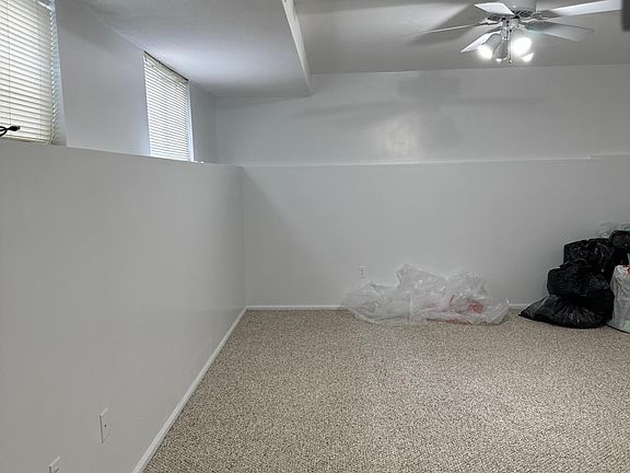3rd image of 28 Kelly Blvd