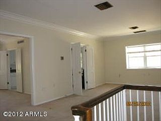 4th image of 2935 E Clarendon Ave