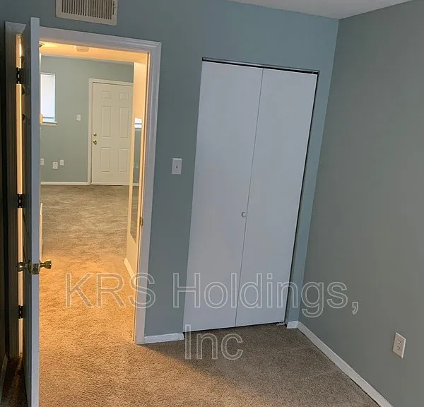 1822 Williamsburg Rd #5 — Photo 3