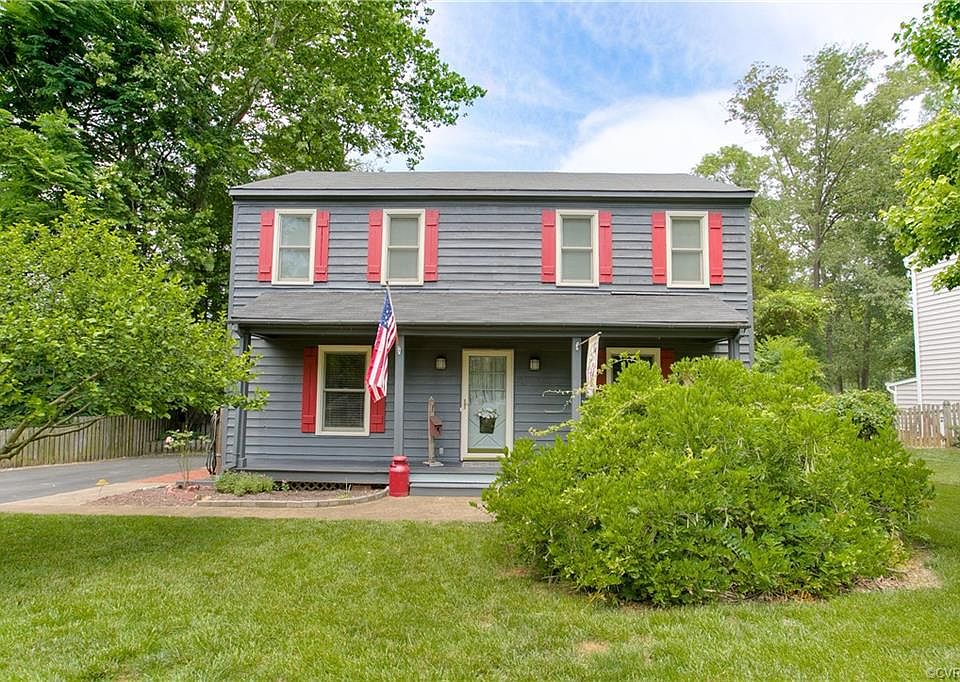 1st image of 9612 Woodstream Dr