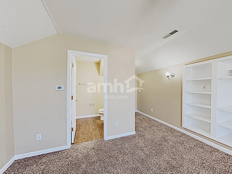 2925 Burtonwood Dr — Photo 15