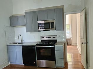 4111 Pine St #1F, Philadelphia, PA 19104