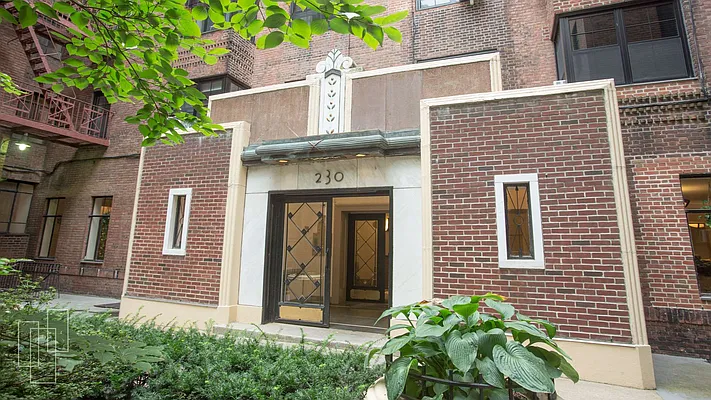 Sold by Garfield Realty  | media 35