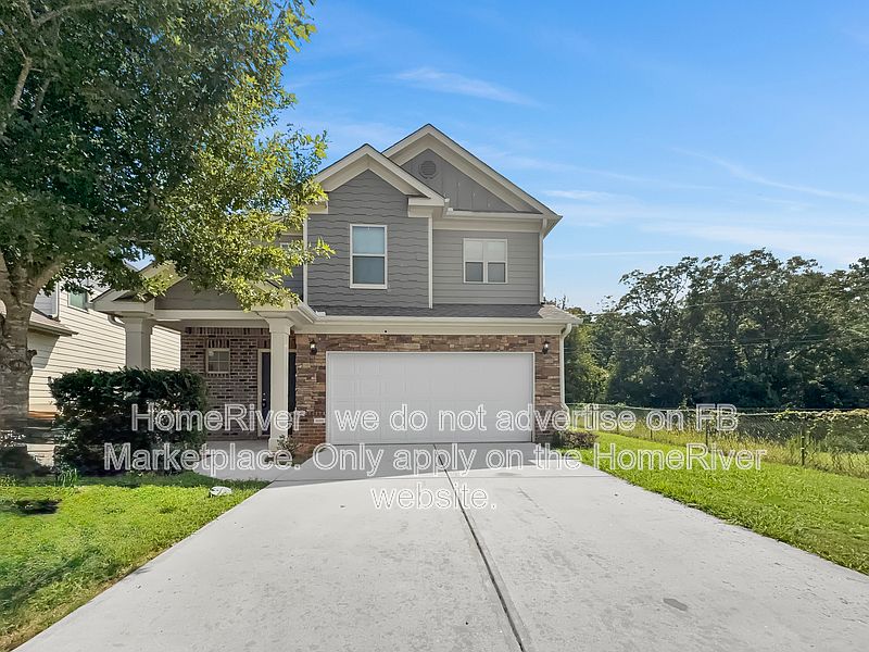 1st image of 140 Daisy Cir