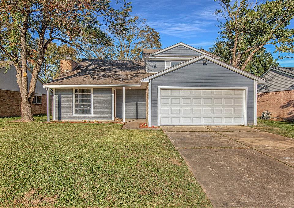 1st image of 18050 Forest Cedars Dr