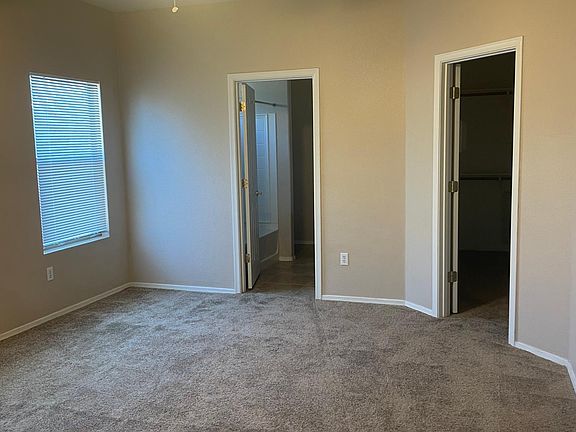 5th image of 11843 W Fontenelle Dr