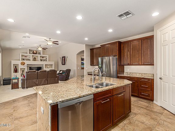 3rd image of 2451 N SNEAD Drive