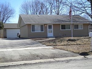 2nd image of 19539 S Catulpa St