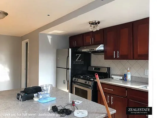 Rented by ZealEstate Group Inc | media 11