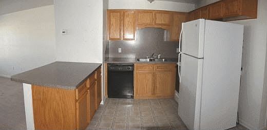 2nd image of 1100 Lansberry Ct APT B
