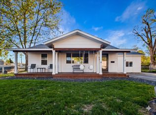 810 S Hawthorne St, Kennewick, WA 99336