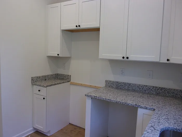 200 Long St #184 — Photo 7