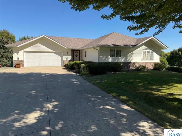 34418 Woodville Blvd, Waseca, MN 56093