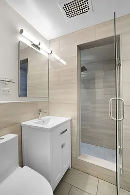 Rented by Tosh Marks Property Group | media 9