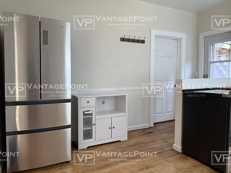 117 S Oakland Ave — Photo 8
