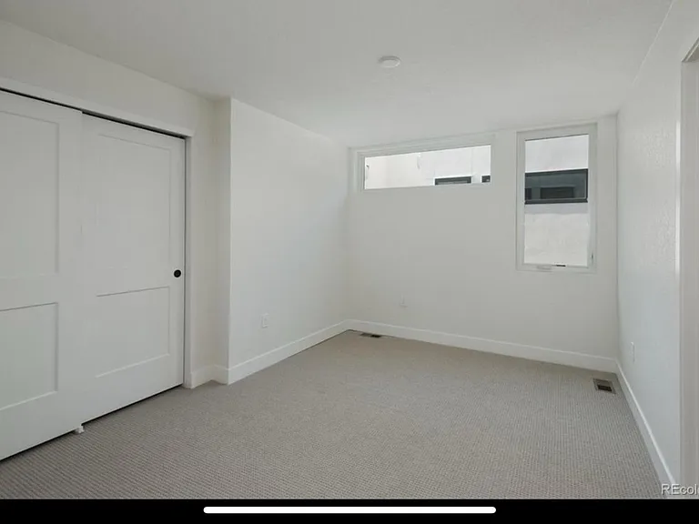 2851 W 23rd Ave #4 — Photo 37