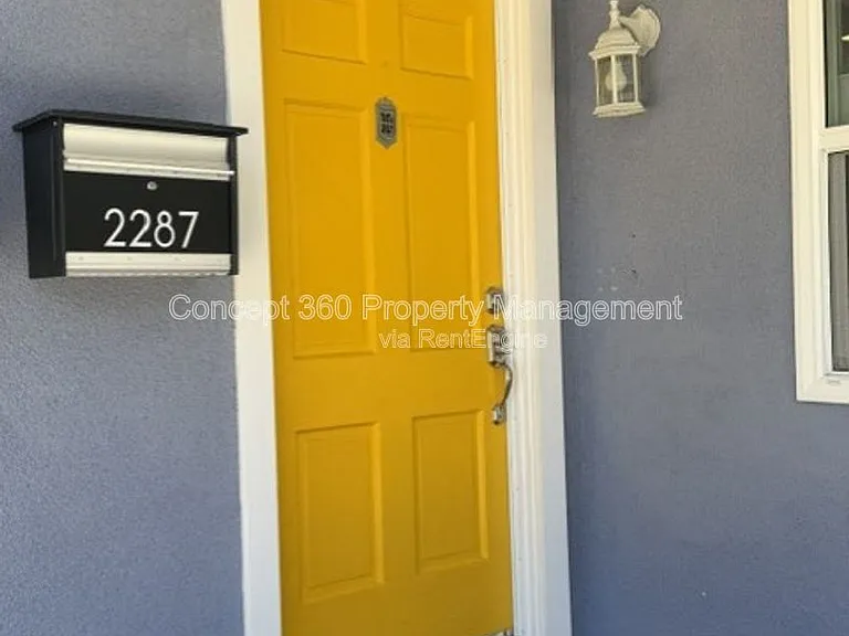 2287 Belmont Ave — Photo 2