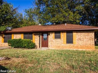 309 S Washington St, Pilot Point, TX 76258