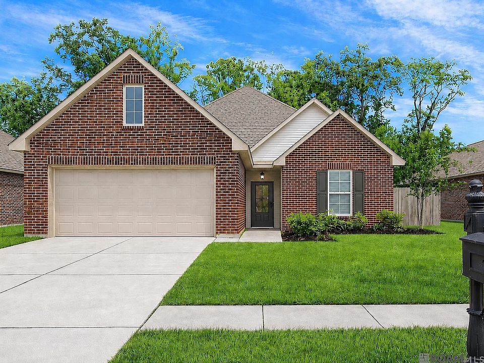 1st image of 39269 Majestic Wood Ave