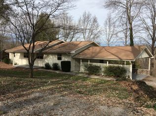 356 Peach Orchard Rd, Clinton, TN 37716