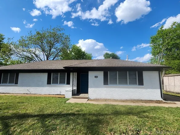 5811 E 46th St, Tulsa, OK 74135