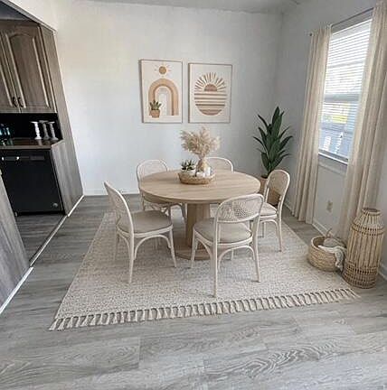 5th image of 2075 Cornwall D #2075