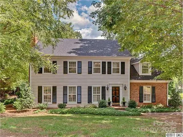 2311 Thornridge Rd, Charlotte, NC 28226