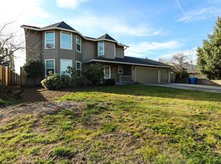 1402 SE Park Crest Ave, Vancouver, WA 98683