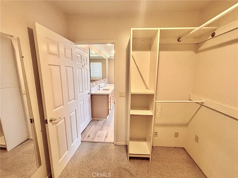 139 N Vecino Ave — Photo 17