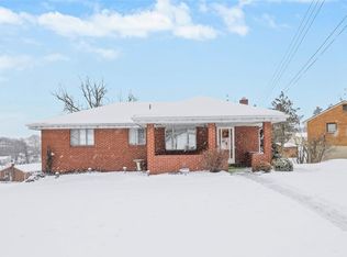 105 Flicker Dr, Mc Kees Rocks, PA 15136