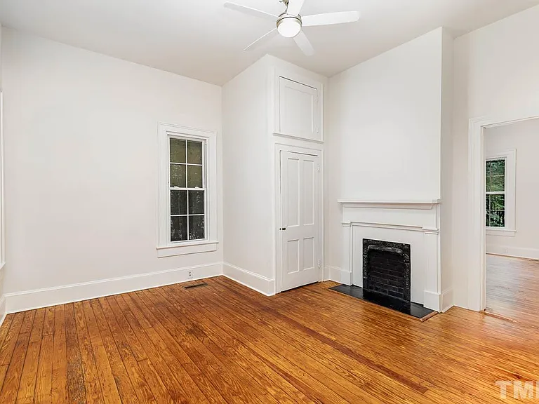 312 E Church St — Photo 11