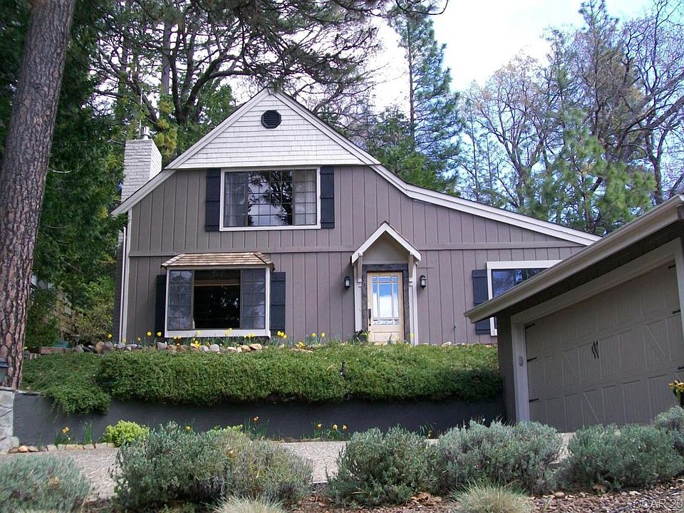 1st image of 633 Dogwood Drive