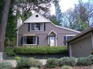 633 Dogwood Drive, Murphys, CA
