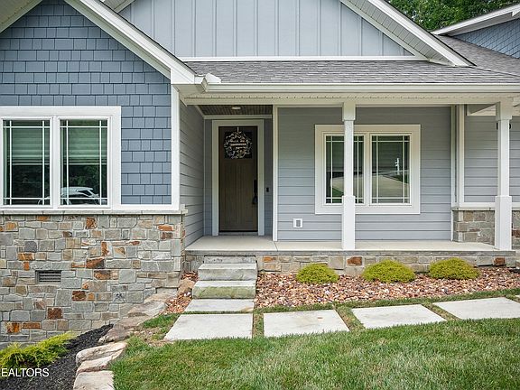 4th image of 110 Motthaven Dr