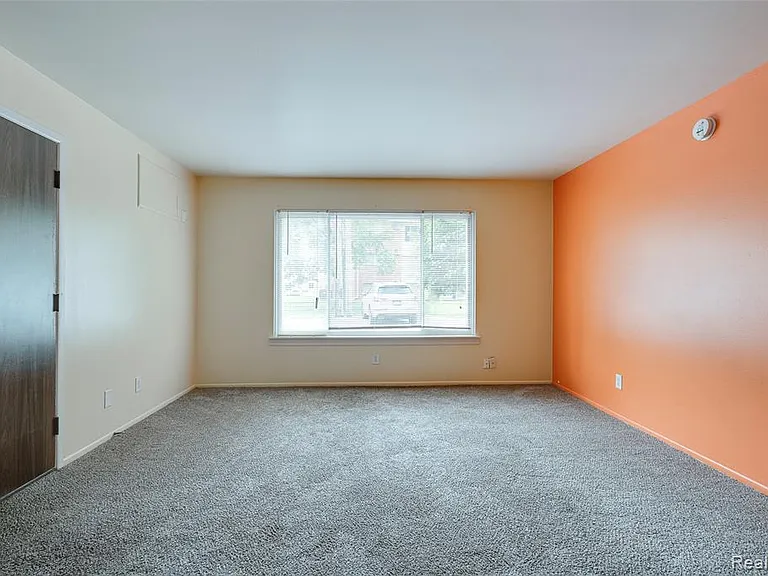 35281 Lewis St — Photo 13