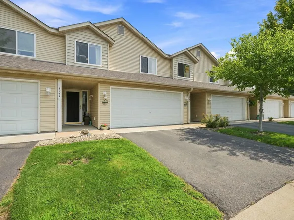 1241 Willow Trl, Farmington, MN 55024