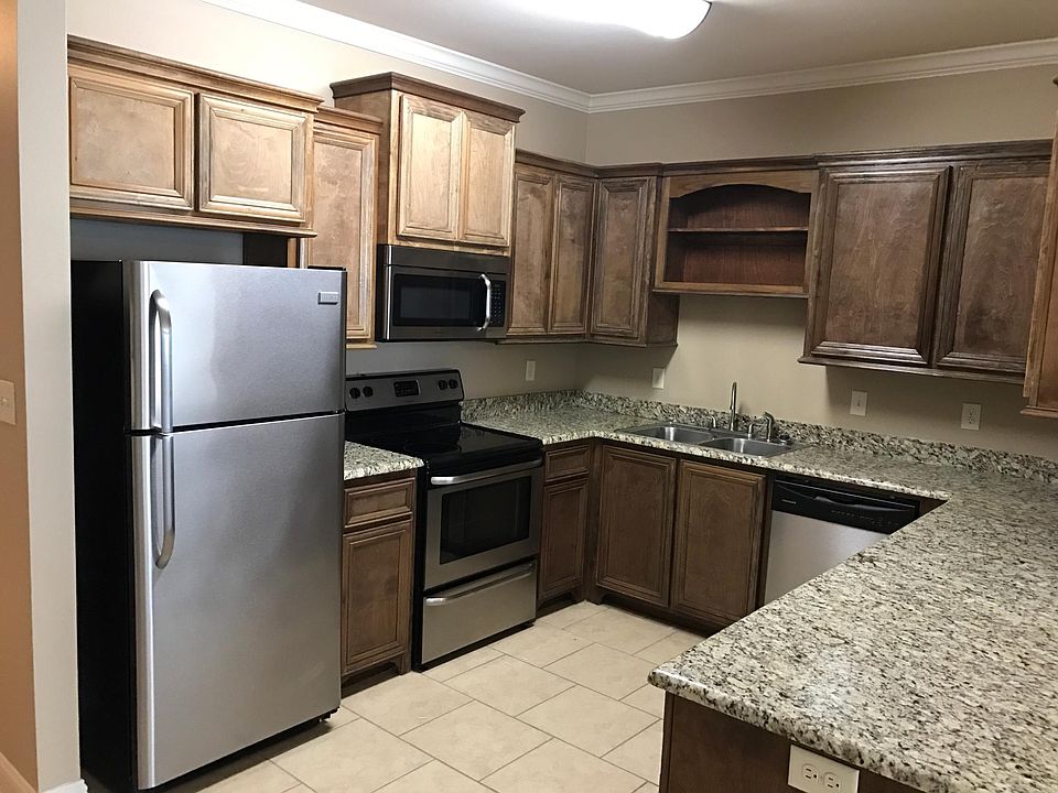 2nd image of 3964 Mobley Cir