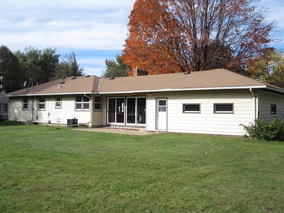 5th image of 2008 Ivy Ave E