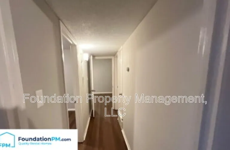 3949 Macon Rd #4 — Photo 7