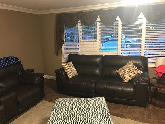 5th image of 131 Lancelot Ct #27